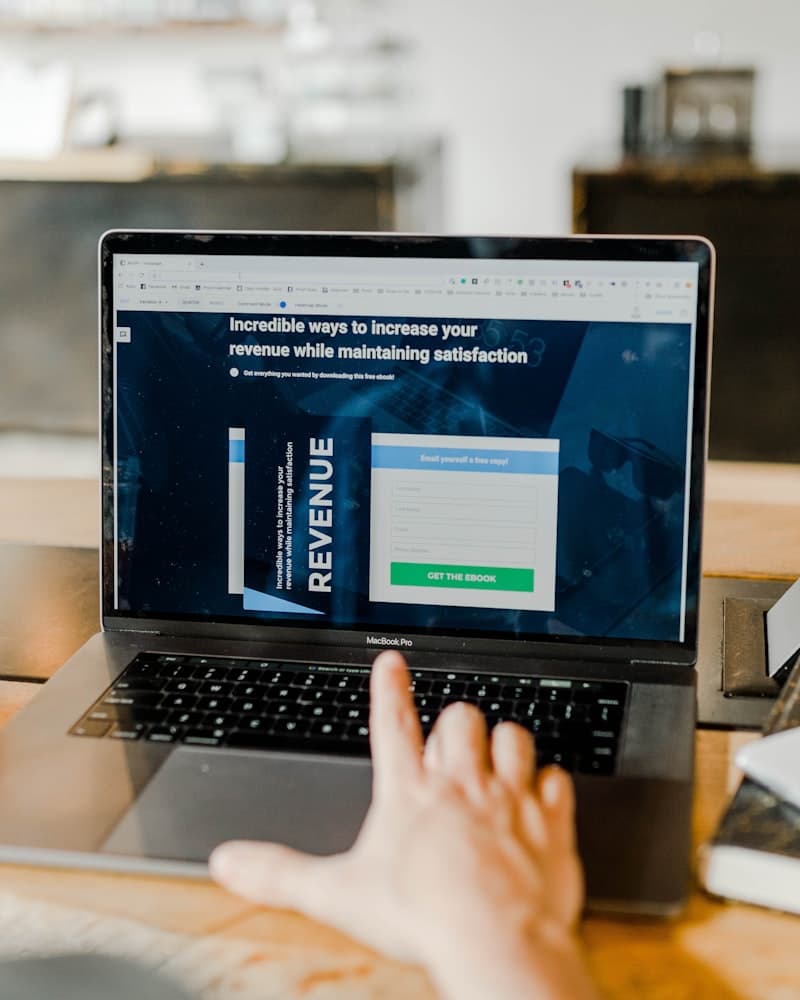 Ledgerly — Marketing site
